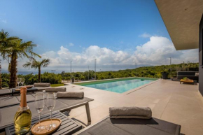 Villa Ameli Apartment with swimming pool